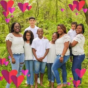 Meet your Posher, Nakia